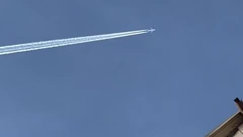 דילול אוכלוסית העולם בין היתר באמצעות ריסוסים ממטוסים