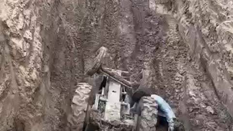 #offroader Youth with the smell of diese #AllTerrain off-road vehicle#trector #shorts‎#hardwork