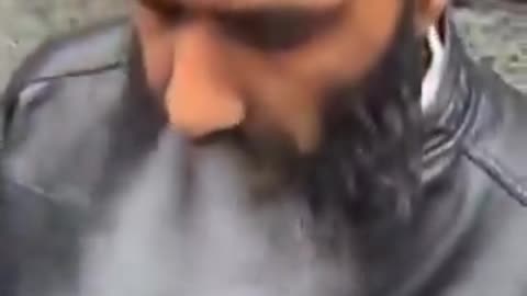 Mohammed 50 years old from Pakistan wants to abuse a 11 year old British girl.