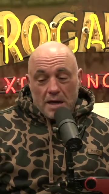 Controversial Use of Force - Rand Paul and Joe Rogan