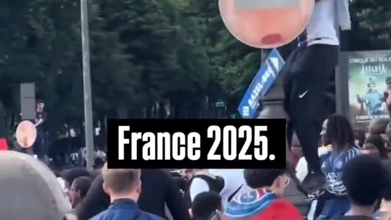 'Doktorzy i inżynierowie' zdejmują sygnalizację świetlną we Francji.