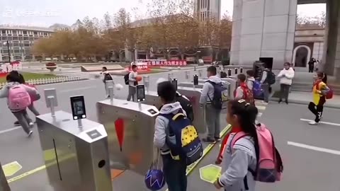 China: Children are unable to enter or leave this school without verifying their digital ID