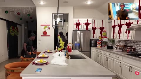 BEEJAY TV ACCUSING MY FRIEND OF STEALING TO SEE HIS REACTION!!😳 ft ZayyBenjiiis