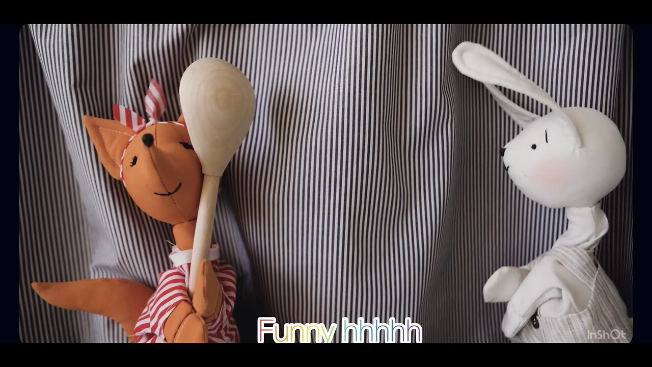 “Hilarious Puppet Showdown: Fox vs Bunny with a Giant Spoon!”