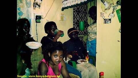 Jedwali la Mbili kwa Kenya kwa Kiswahili na Kiingereza kwenye Shule ya Nyumbani ni Uhuru