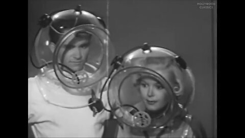 Retro Sci-Fi: "Beyond The Moon" ~ Aliens, Rockets & Cold War Paranoia Highlights
