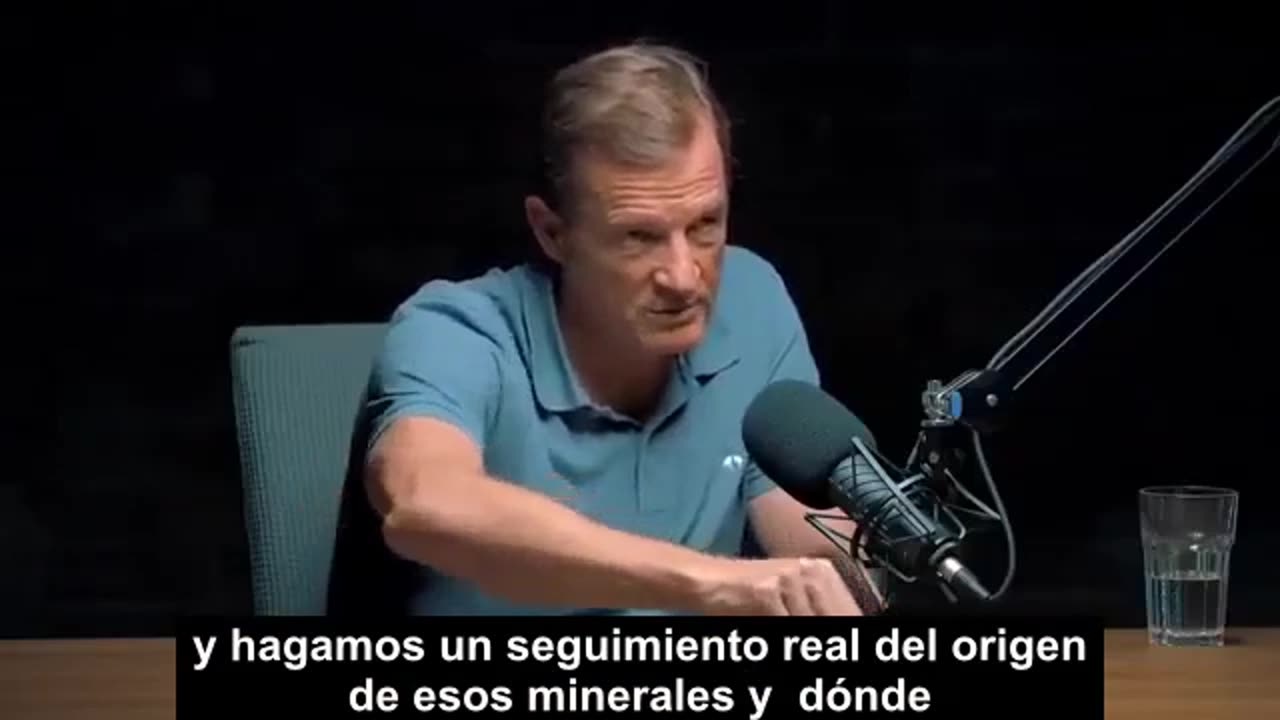Detrás del auge de los vehículos eléctricos- el trabajo infantil y los minerales de conflicto