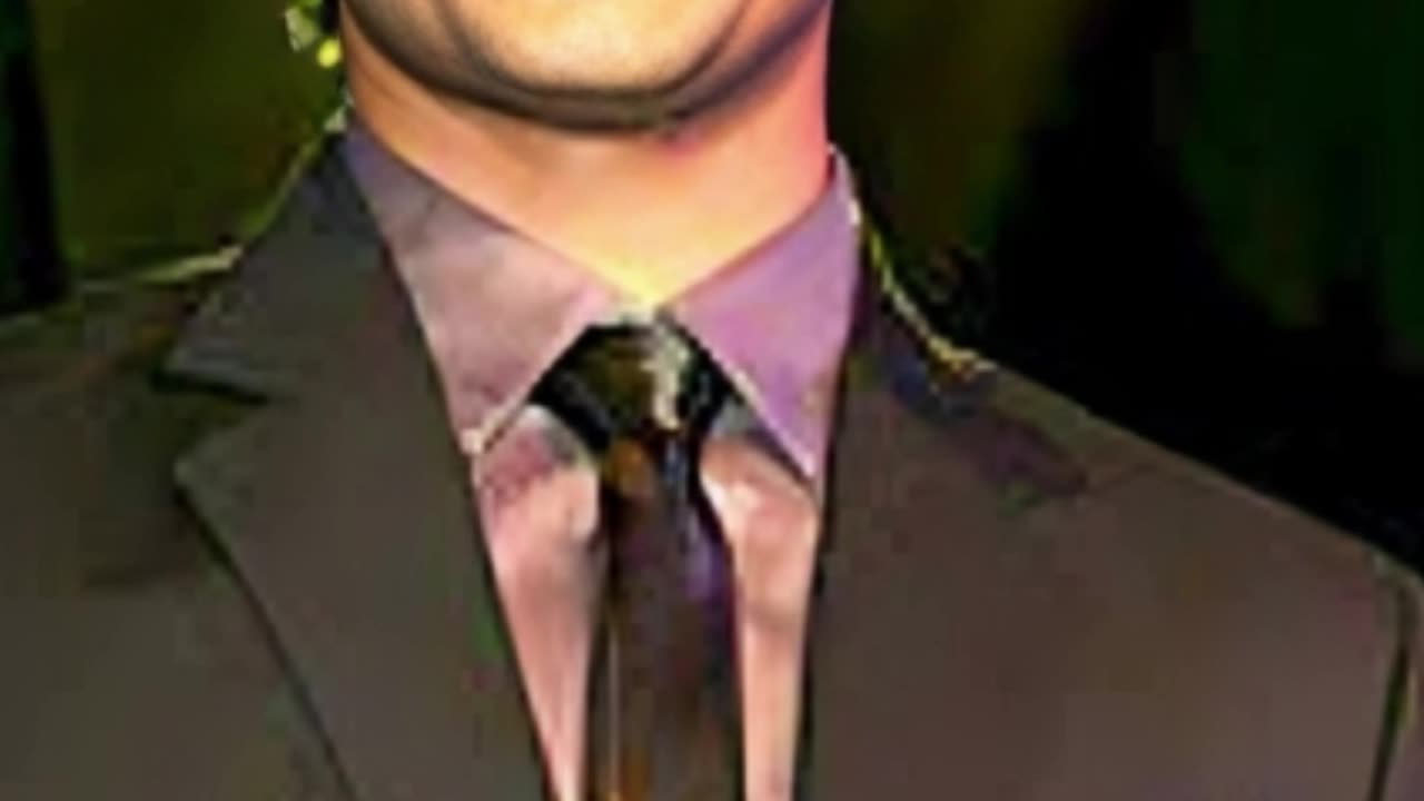 INTERESTING FACTS ABOUT VIVEK OBEROI #shorts #viralshorts #viralshortsvideo