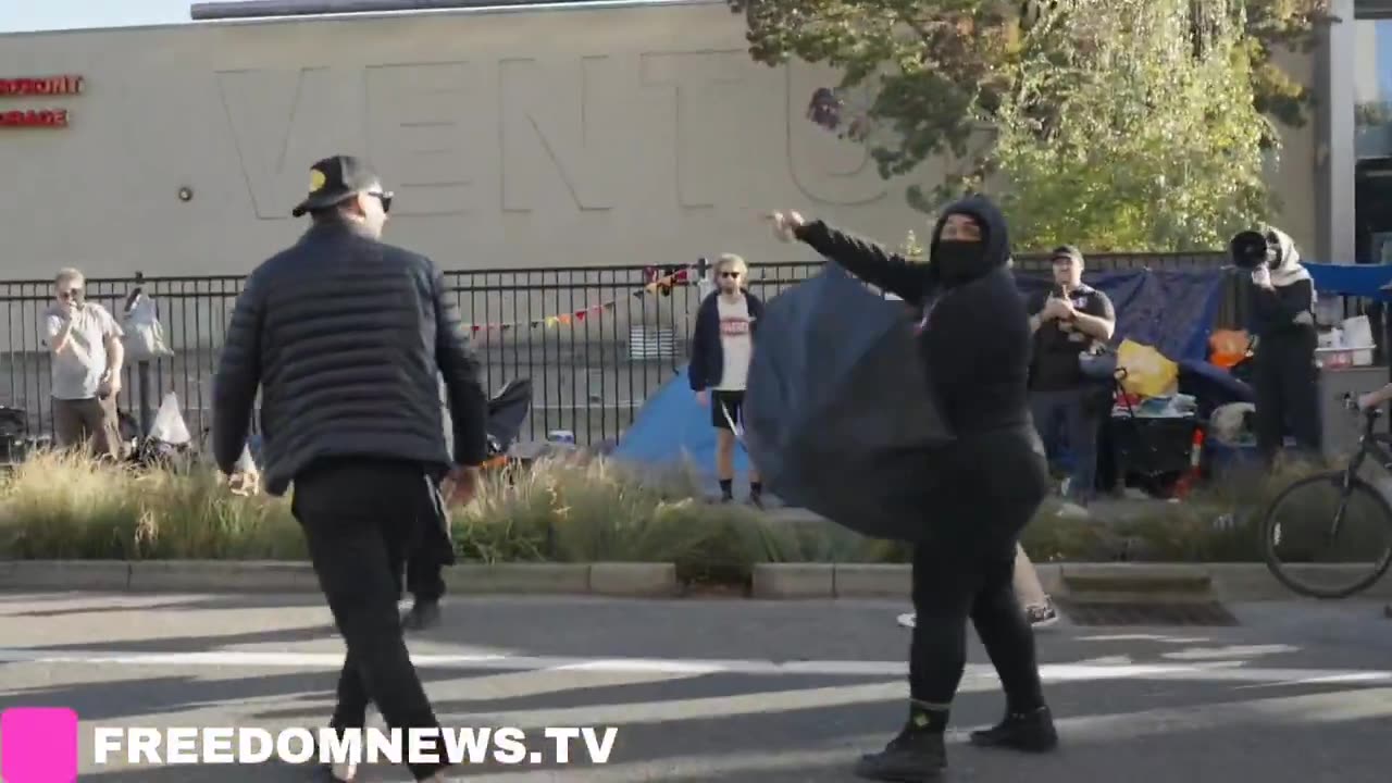 Confrontations outside of Portland ICE Detention Center after a driver says a protester spit on him.