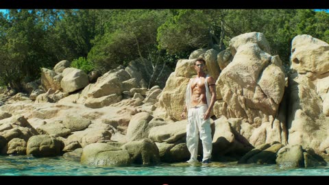 8K Remastered - Ishq Jaisa Kuch Hrithik Roshan, Deepika Padukone Fighter