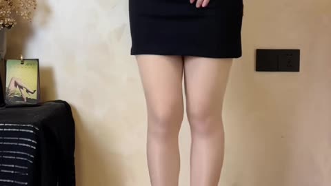 Daily Beauty EP 662 | Sweet Jet Black Short Skirt Bold Photo Pose