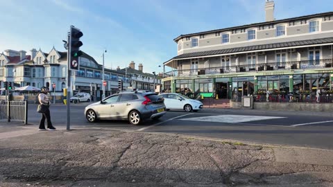 Walking in Clacton On Sea Essex Pier Essex with new DJI Osmo Pocket 3 Handheld Camera Testing