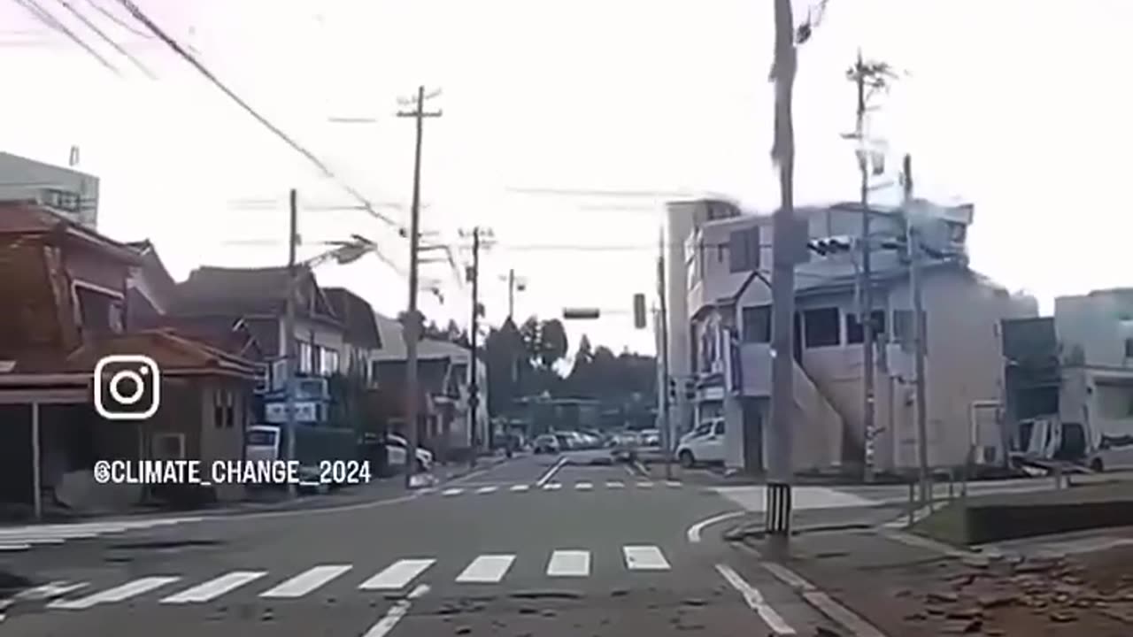 Baba Banaras™ - Developing ： A massive magnitude 7.6 earthquake struck off the coast of JAPAN