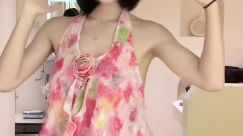 Daily Beauty EP 238 | Vibrant Rose Gown Enthusiastic Slow Dance