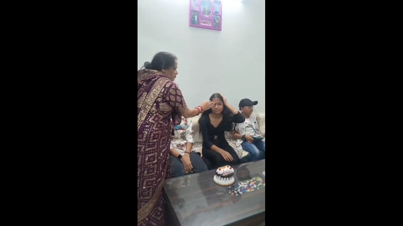 Aaj Manaya darshita ka birthday