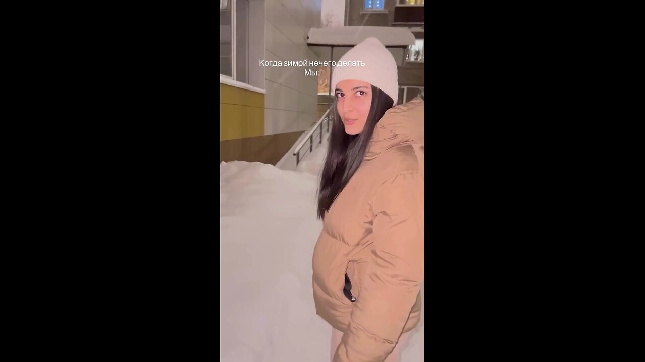 Creative snow face prints