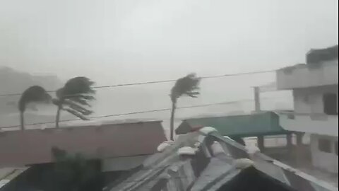 tidal surge struck coastal areas of Gigmoto Catanduanes Philippines 🇵🇭