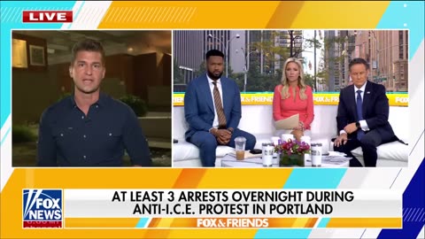 BREAKING Anti-ICE riots EXPLODE overnight in liberal city.