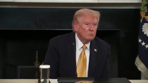 Trump gives perfect response to reporter asking why he doesn't ask for a declaration of war