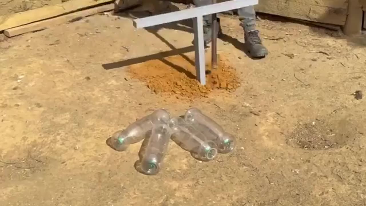 🌟💡 Brilliant use of Plastic Bottles! | FeedMyCuriosity