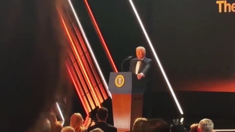 THE GREATEST HOST OF ALL TIME!!!😎🇺🇸😍😍😍