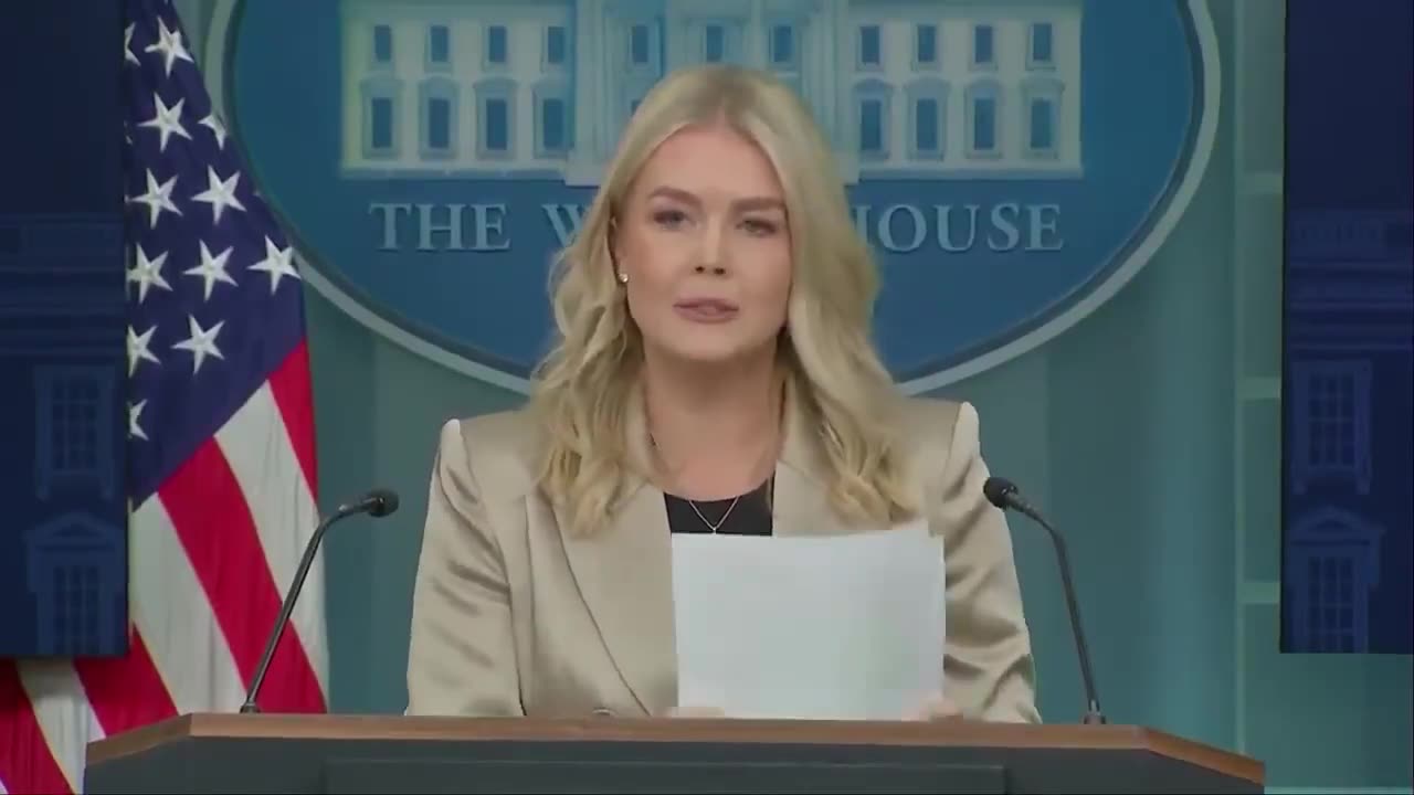 🔥Press Sec Karoline Leavitt COOKS Fake News over illegal health care benefits