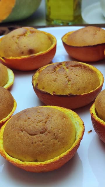 Perfect Spiced Pumpkin Muffins 🎃🧁 #shorts #asmr