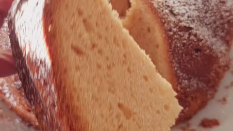 How to Make the Perfect Mile High Pound Cake with Sweetened Condensed Milk 🎂 🥮 🧈 Fluffy Rich Cake🍰🎥