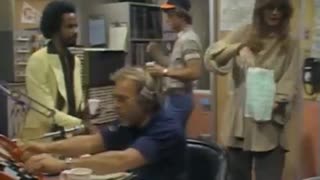 W.K.R.P. In Cinn - Turkey Drop