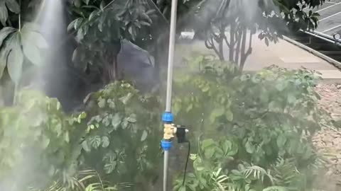 Water fall controlling device by mobile