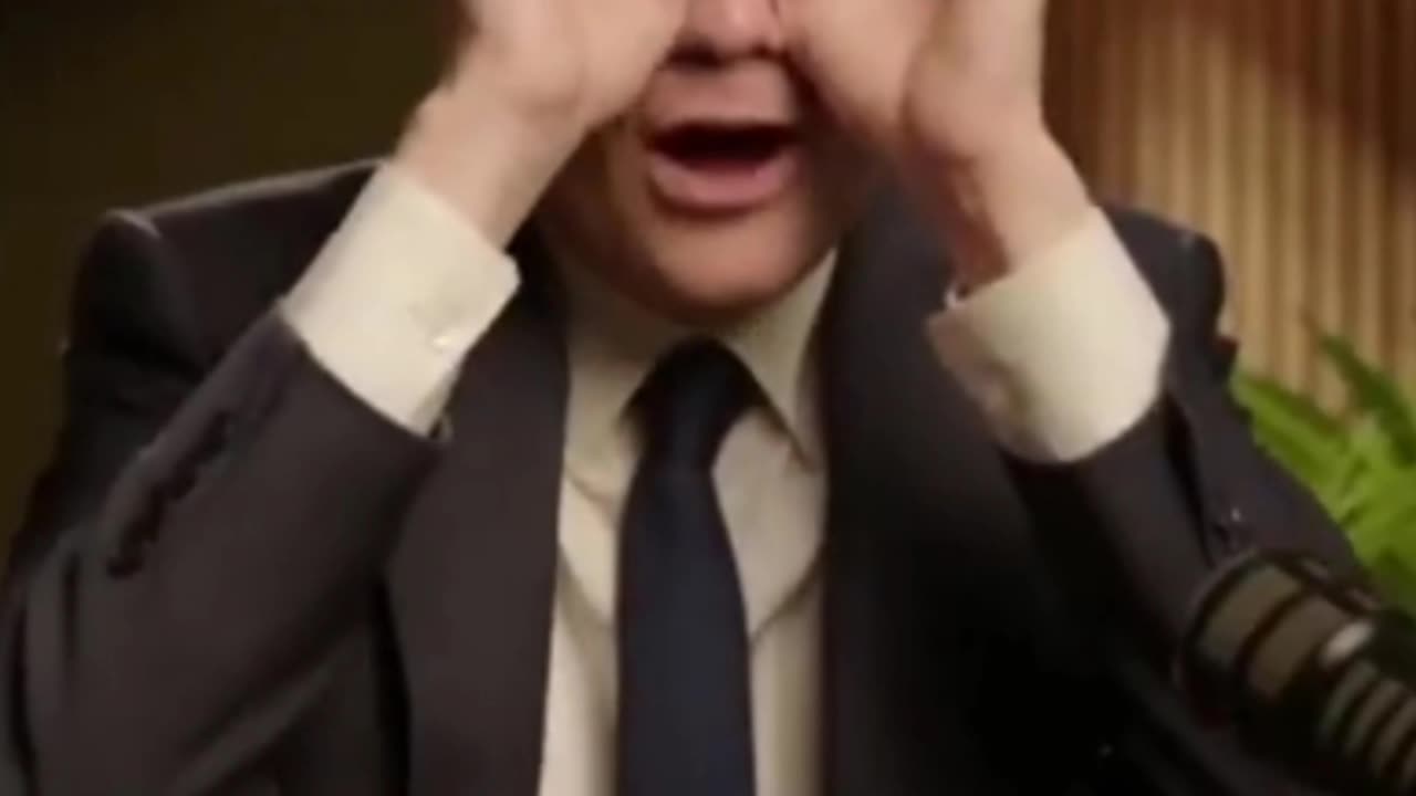 The shit this owl loving kid dicker gets away with