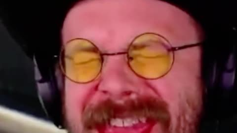 Squading Up with Viewers turns into Baywatch