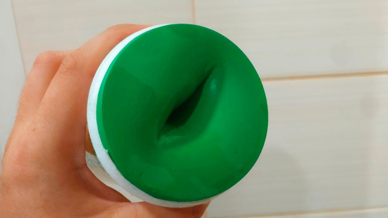 DIY balloon flower vase!