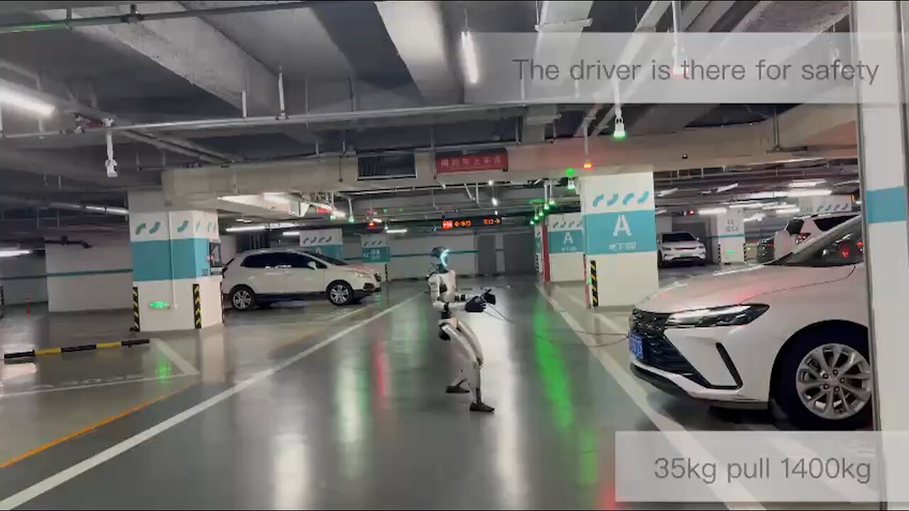 A video of a Chinese 35-kilogram Unitree G1 robot hauling a 1.4-ton