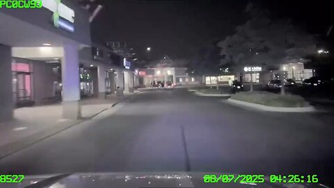 Chicago Police Open Fire During GameStop Smash-and-Grab Chase #Chicago #Crime #Police #japd