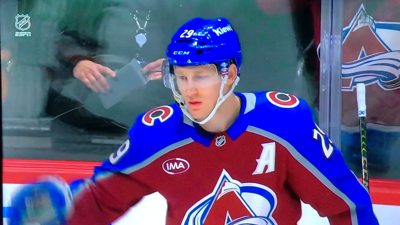 Avalanche C #29 Nathan MacKinnon 🥅(16)🏒Wrist-Shot Goal