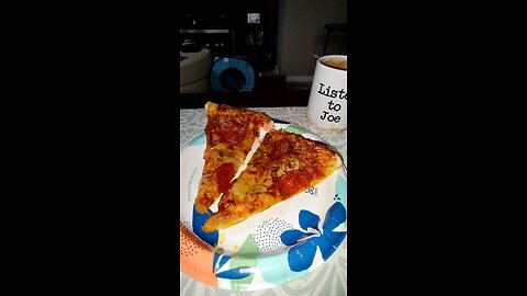 Lunch, Happy's Pizza, Cherry Hill Rd, Dbn Hgts, MI, 12/22/25