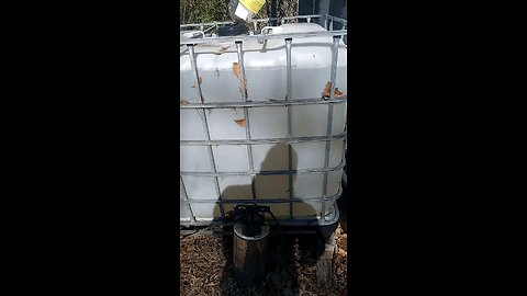 freezing weather and water container