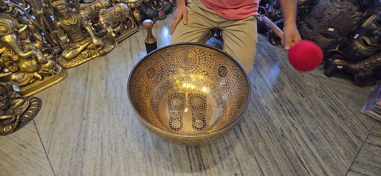 Master healing bowl 19"