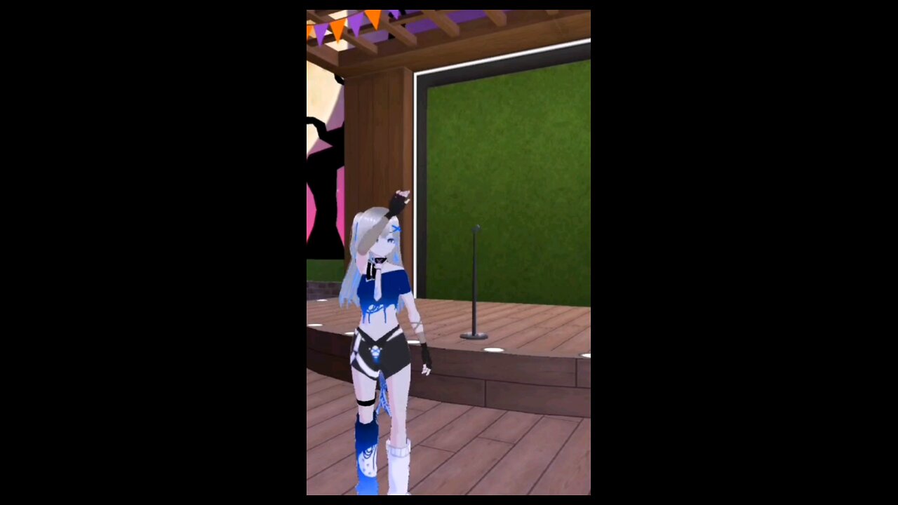 The English lobby on cluster