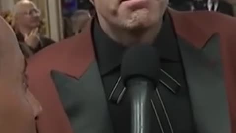 (Golden Globes) Asking Pedos how’s the country doing?