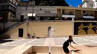 Must Watch: Rating my painful parkour fails 🤕