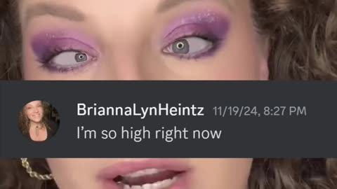 A collection of Bro with da snow chopping, scraping, and sniffing on her live.