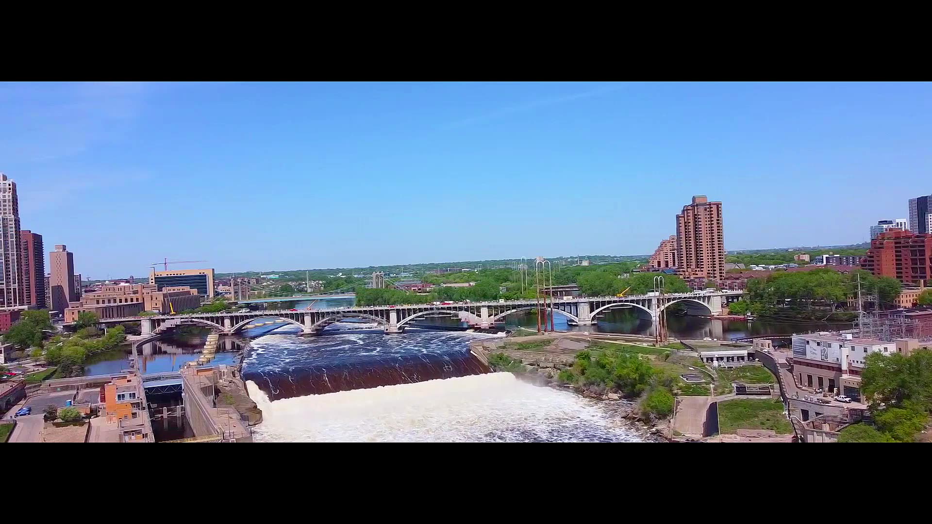 BOY HEARS FEMALE (SHORT FILM)