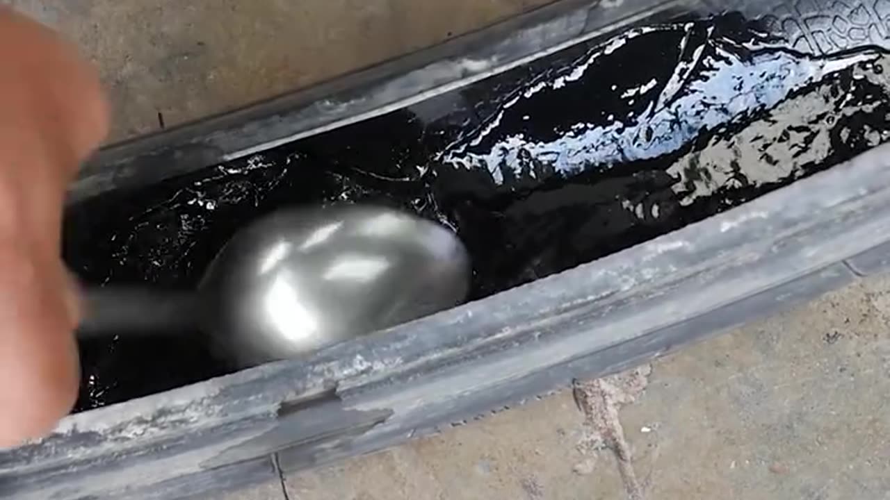 You Won’t Believe the Result – Foam, Charcoal & Gasoline = A Hidden Treasure! DIY Craft Idea