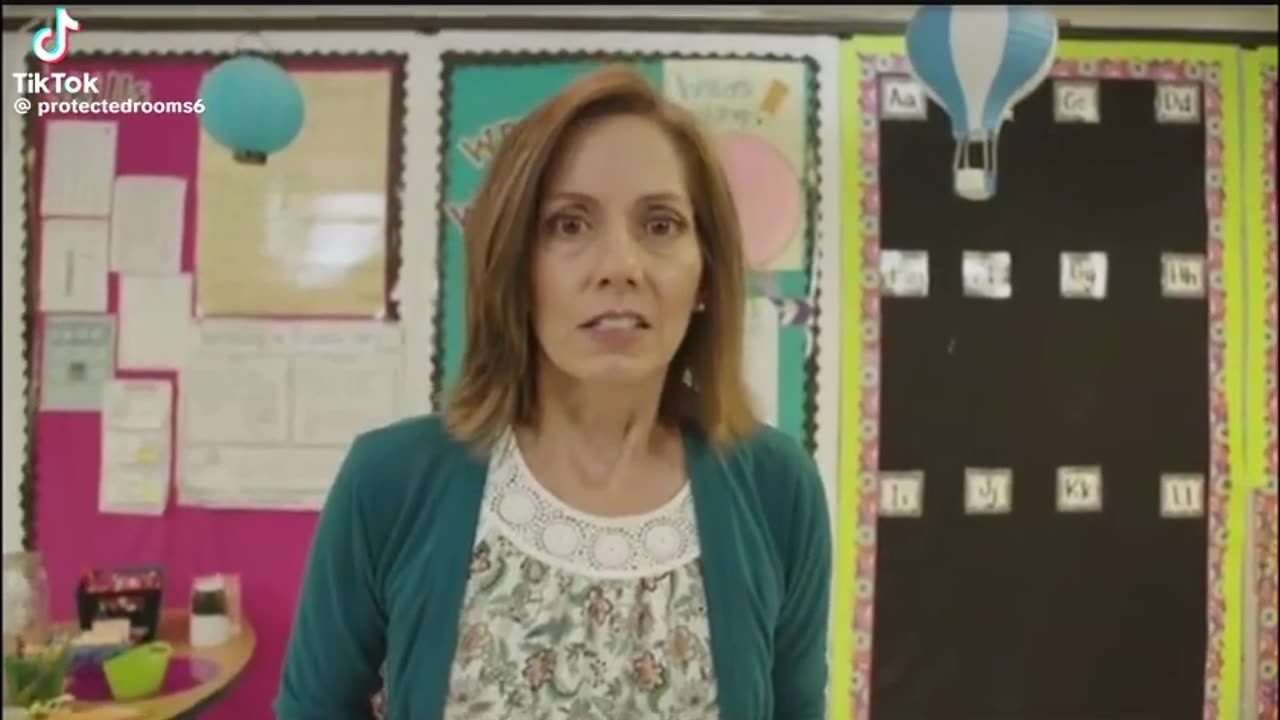 😮🔒 Watch This School Storage Device In Action! | FeedMyCuriosity