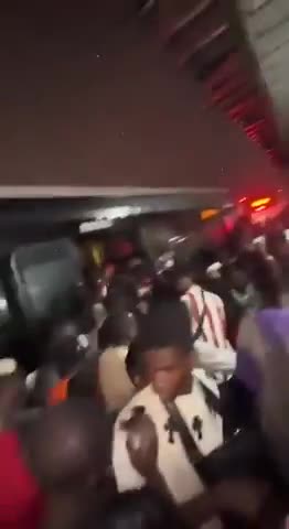Thanks to migrants this is now public transportation in Spain pure chaos