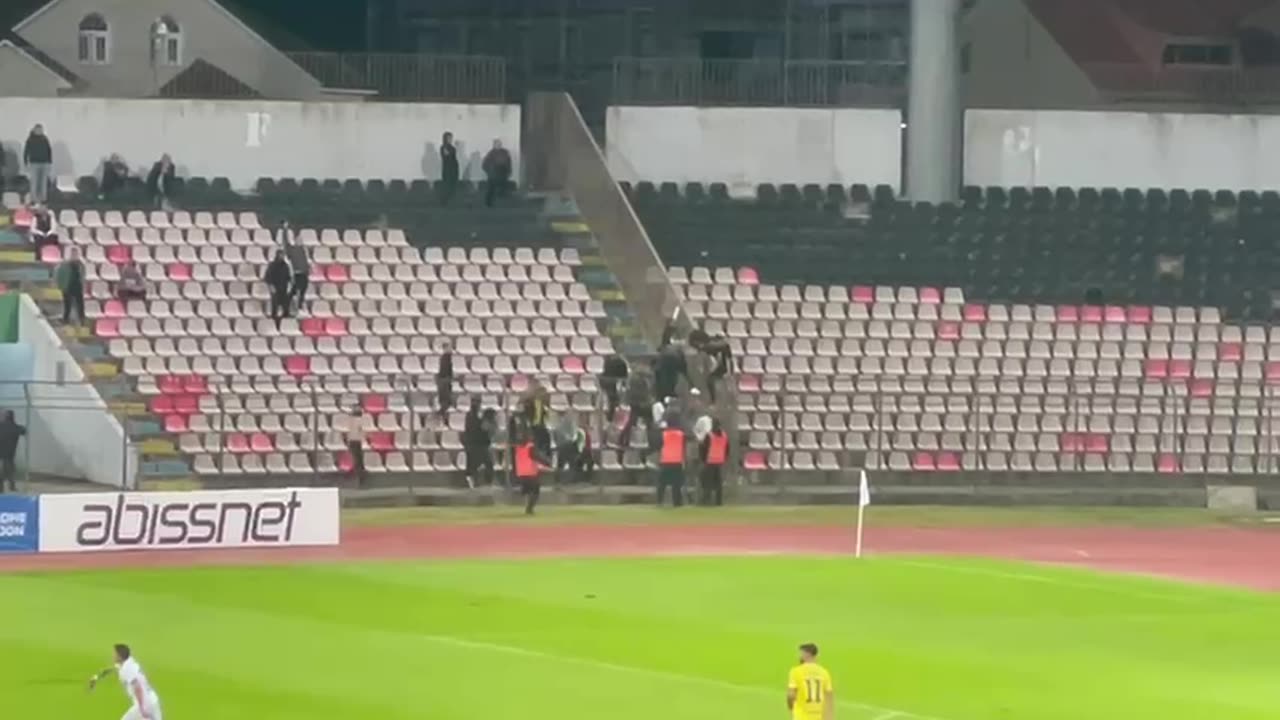 dhuna e tifozeve elbasan