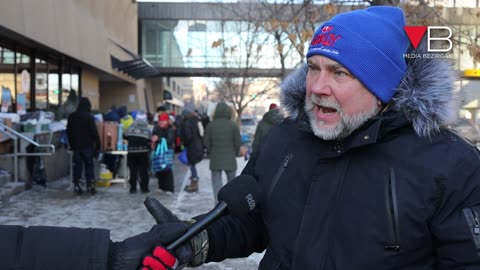 “Christianity Is a Faith of Action” Calgary Pastor and Volunteers Feed the Homeless in Freezing Cold