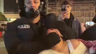German police CRACK DOWN on pro-Hamas chaos.